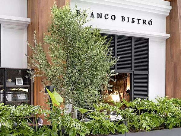 Huatan Blanco Bistro