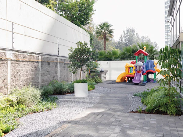 Jardín Torre H2O - Huatan